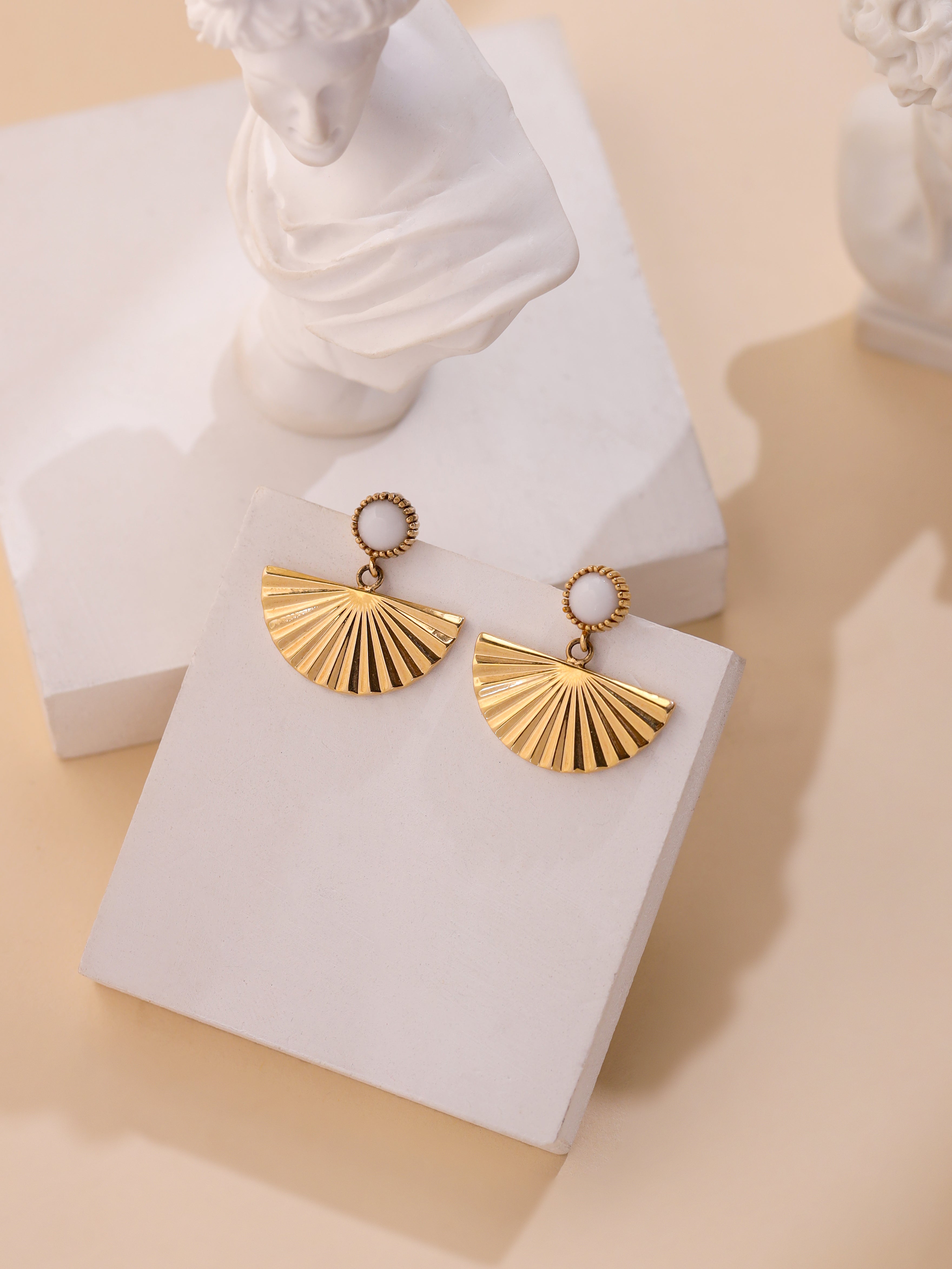 Opulent Gleam Earrings Opulent Gleam Earrings