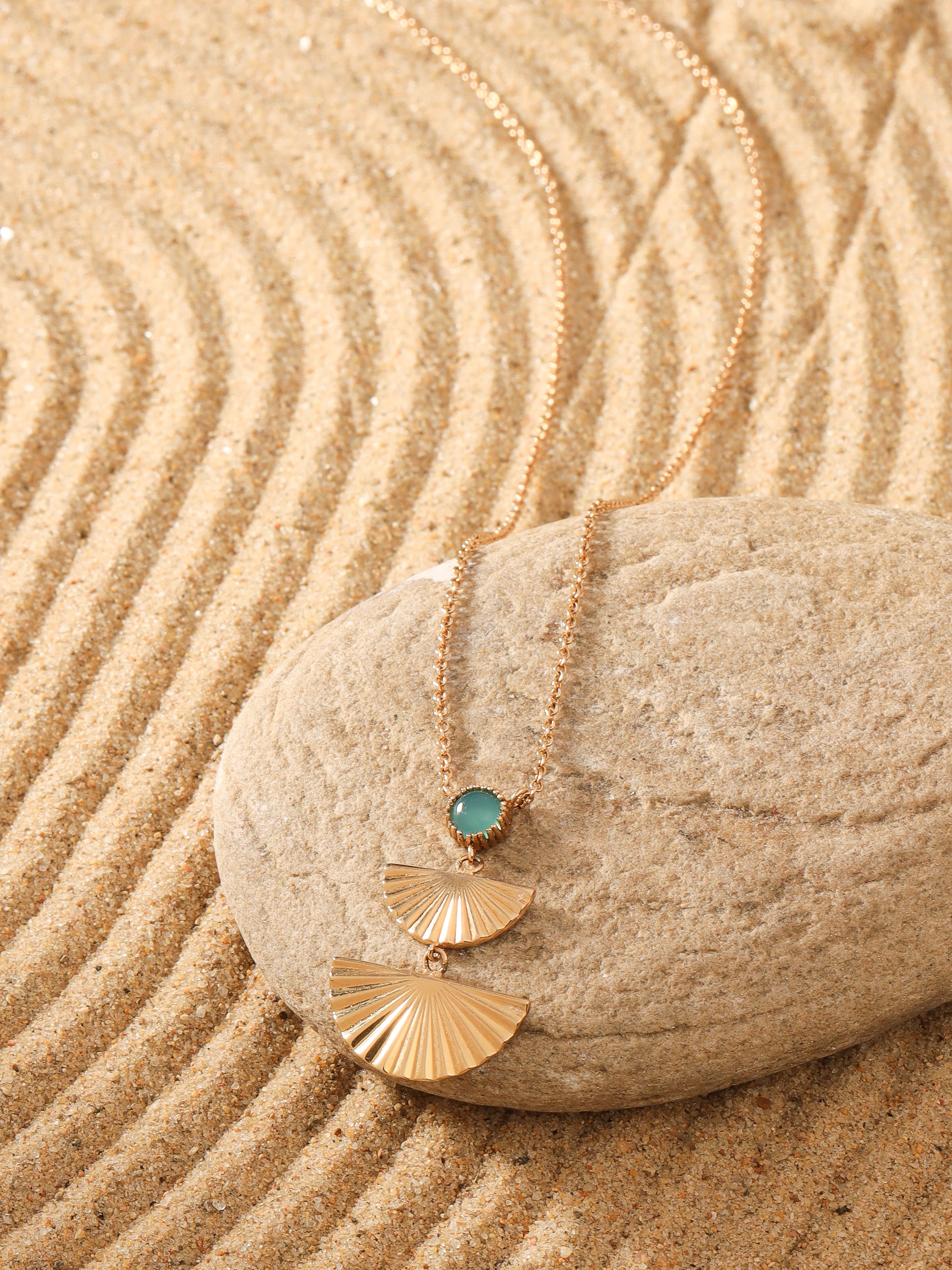 Opulent Gleam Pendant Opulent Gleam Pendant